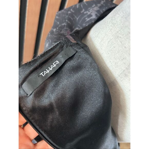 Tahari work dress classy stylish sleeveless size 2 - Picture 4 of 6